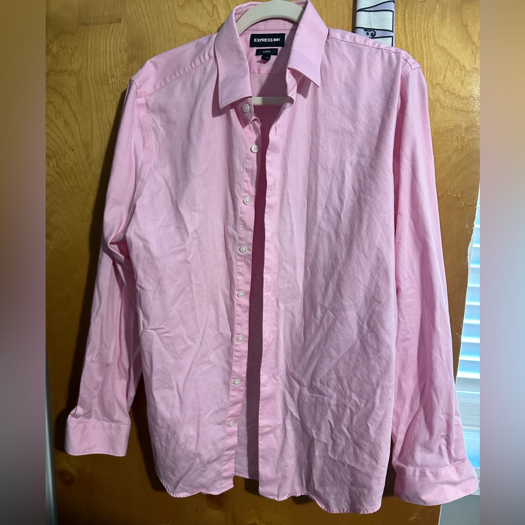 Express Button Up. Large